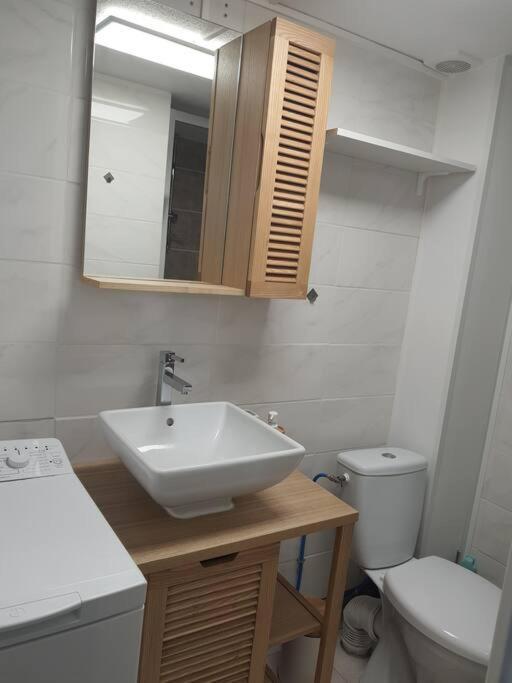 A 500 M De La Plage, Tout Confort Avec Wifi Le Barcarès Exterior foto